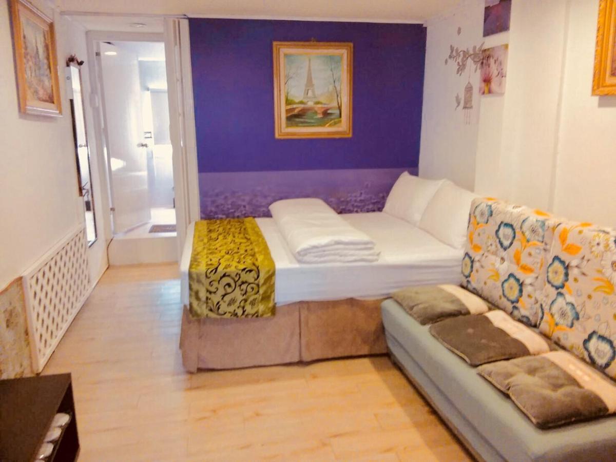 Super Star Hostel New Taipei City Bagian luar foto