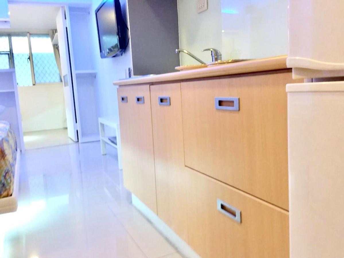Super Star Hostel New Taipei City Bagian luar foto
