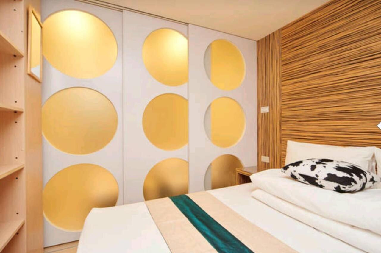 Super Star Hostel New Taipei City Bagian luar foto